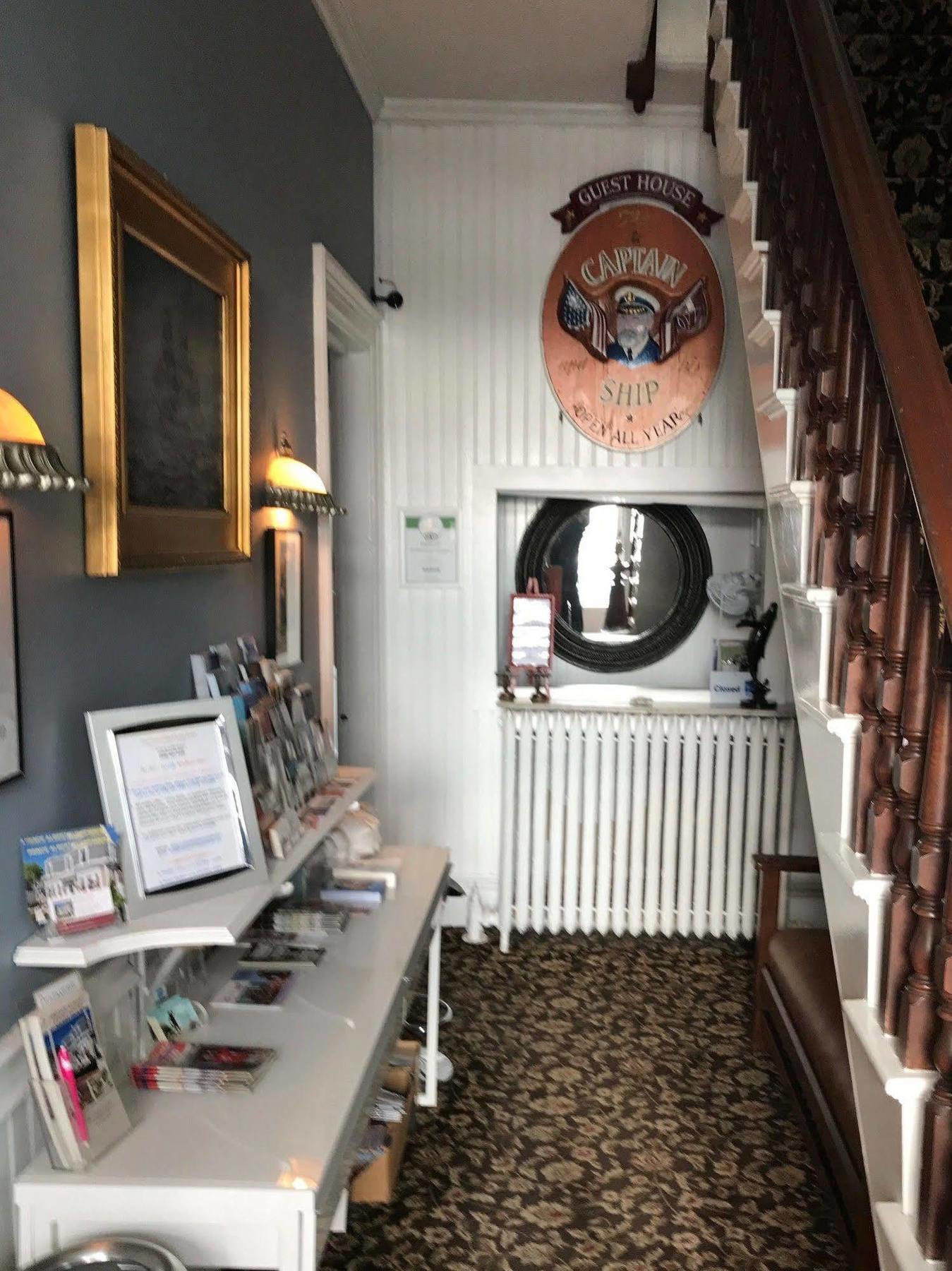 Prince Albert Guest House, Провинстаун Екстериор снимка