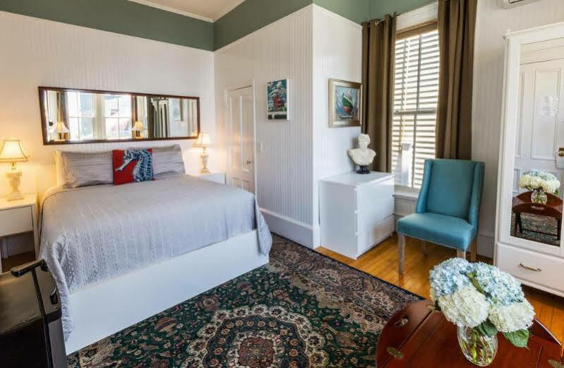 Prince Albert Guest House, Провинстаун Екстериор снимка